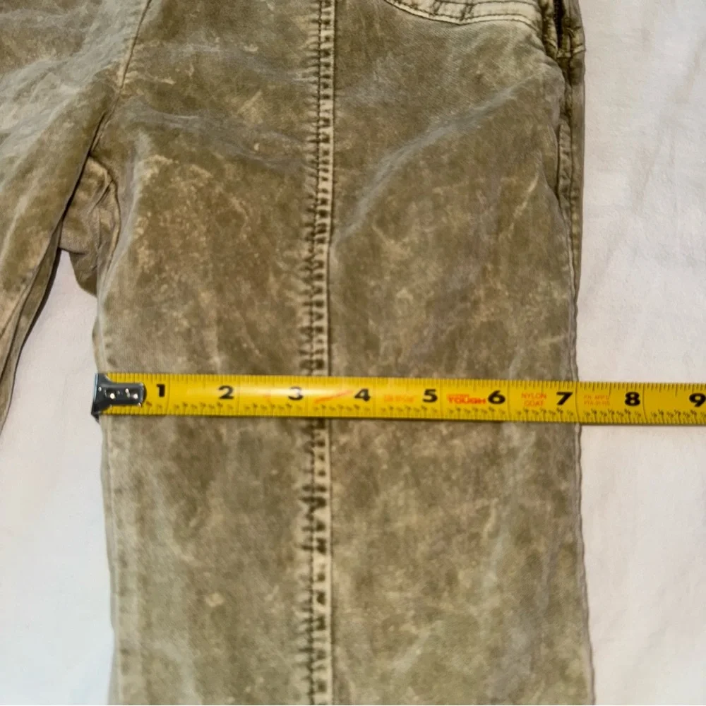 NWT Free People Flare Corduroy Pants with Zipper Stretchy Size 0 - Picture 6 of 12